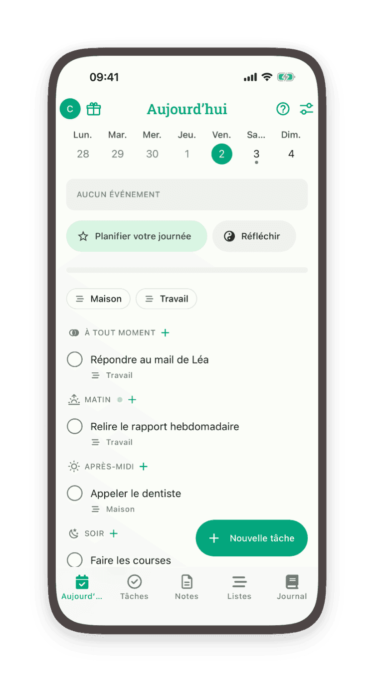 L’onglet Aujourd’hui dans Do Everything, avec le bouton « Planifier votre journée » au-dessus des tâches du jour, classées par moment de la journée